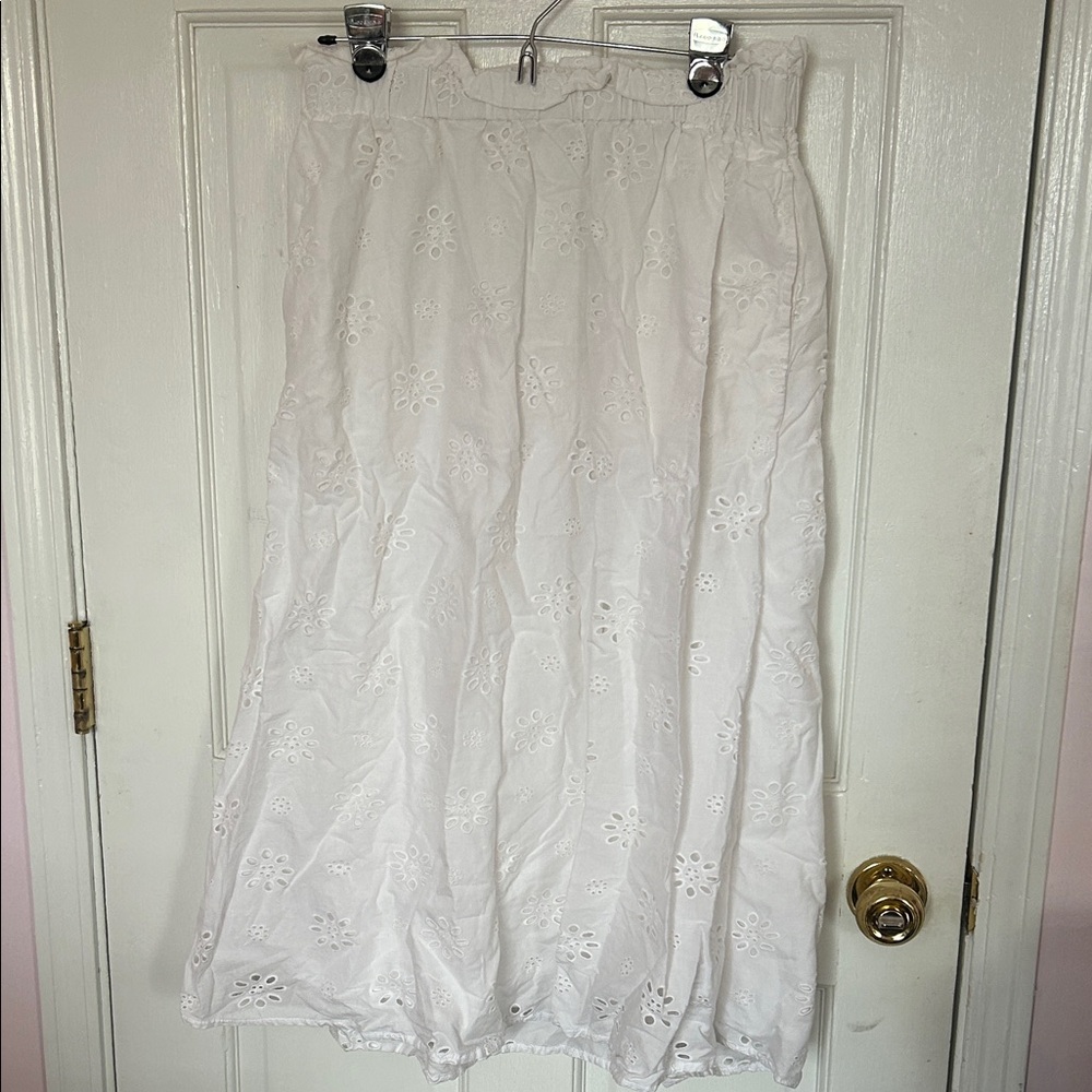 Universal Thread White Eyelet Maxi Skirt